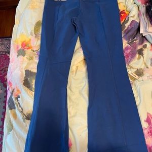 Lululemon - READ DETAILS